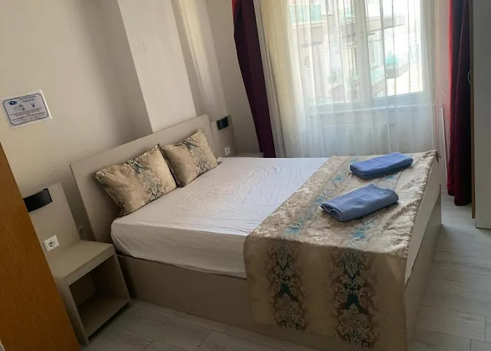 Afyon Cemre Alloggio in famiglia Erenler (Afyonkarahisar)